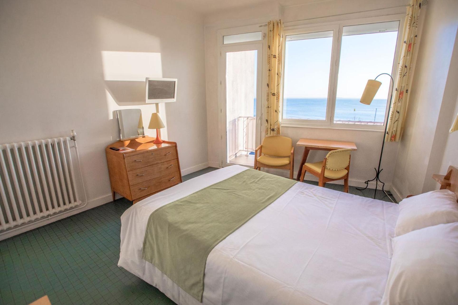 Hotel Le Trident Thyrse Royan Exterior photo